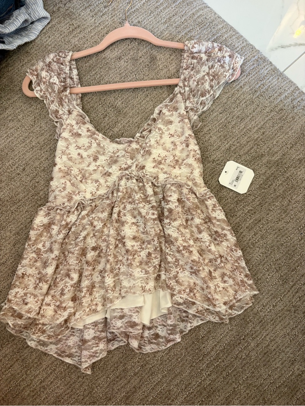 Floral Lace Babydoll Top in Blush Aldartd state